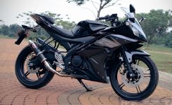 modifikasi-yamaha-r15-black modifikasi-yamaha-r15-black