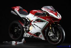 Kerjasama dengan Mercy, Motor MV Agusta Dipasarkan di 127 Dealer Mercedes-Benz