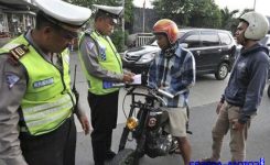 polisi-tilang-motor-modif