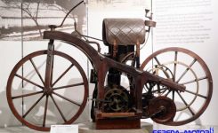 sepeda-motor-pertama-di-dun