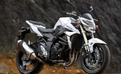 suzuki-gsr-750 suzuki-gsr-750