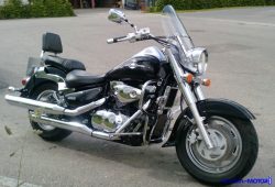 Suzuki Intruder, Motor Cruiser Klasik Bermesin V-Twin