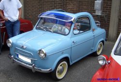 Vespa 400, Mobil Mini Imut Legendaris Buatan Piaggio