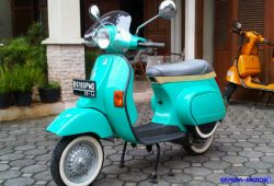 Vespa Corsa 125, Pioner Skuter Matik di Indonesia