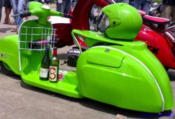 Vespa Extreme, Pakem dan Modelnya