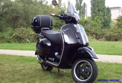 Vespa GTS 300 Hadir dalam Tiga Model dan Fitur Canggih Terbaru