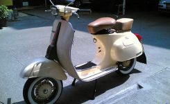 vespa-pts-100