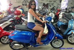 Vespa Sprint 150, Varian Populer Dibanderol Rp32,75 Jutaan