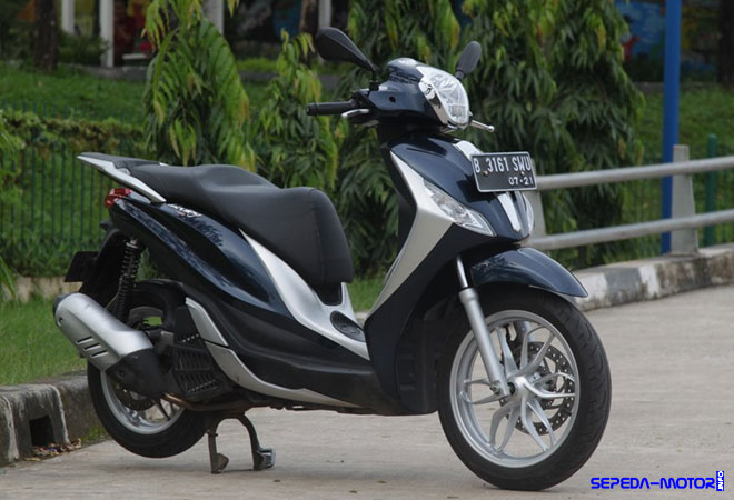 Piaggio Recall Ribuan Skuter Medley ABS, Apa Masalahnya?