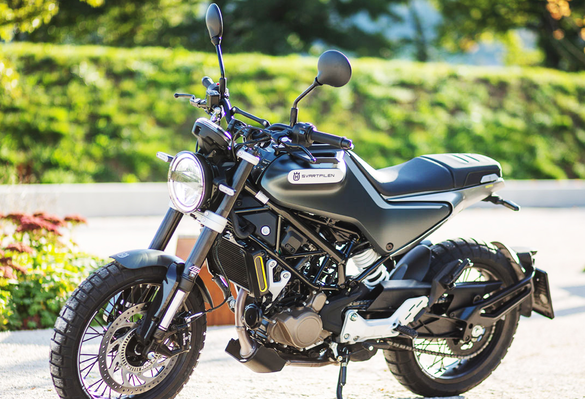 Jadi Keluarga Terkecil, Husqvarna Luncurkan Svartpilen 125