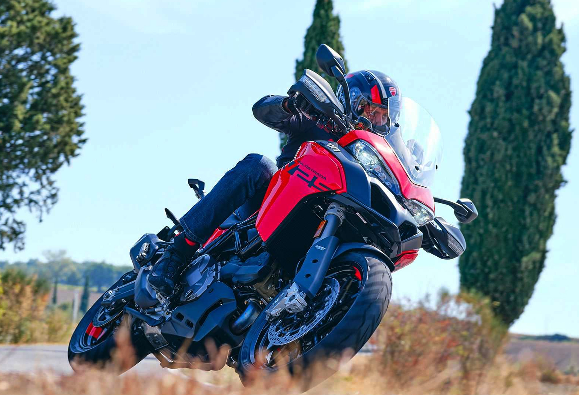 Motor Adventure Ducati Multistrada V2 & V2 S Mengaspal, Cocok untuk Pemula