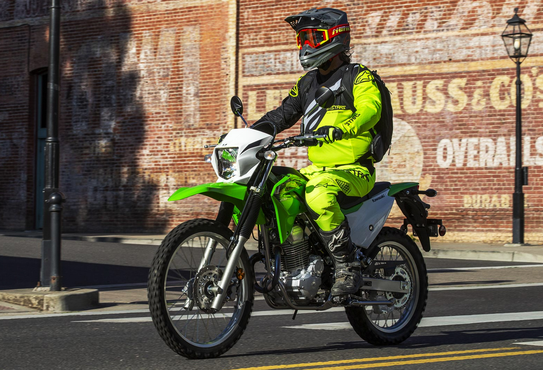 Kawasaki KLX230S Edisi 2022 Meluncur, Lebih User-Friendly
