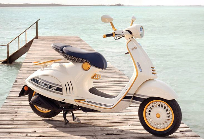 Vespa-946-Christian-Dior